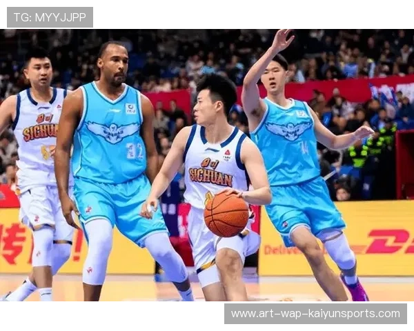 CBA特殊战术打得对手头晕：这支队伍究竟有多“绝”？